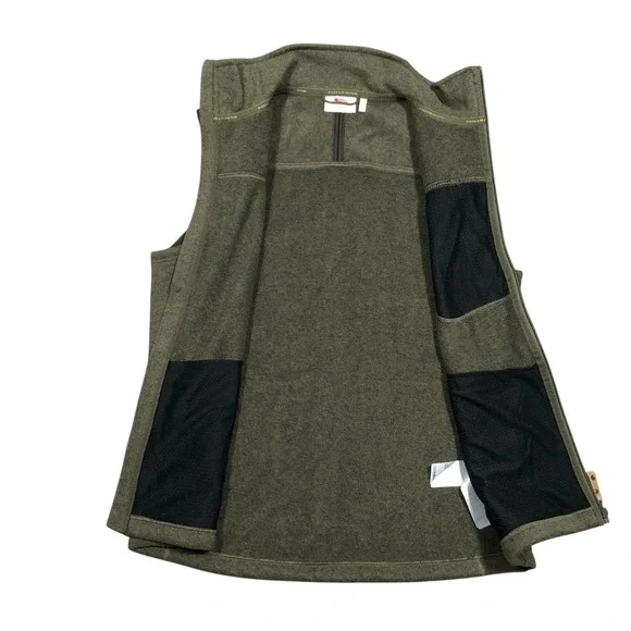 Men's Green Vest - Picture 8 of 11